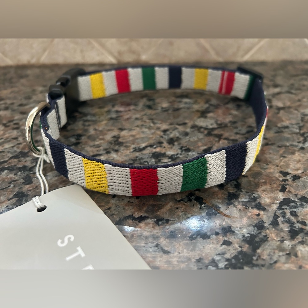Hudson’s Bay HBC stripes dog collar size Large brand new
